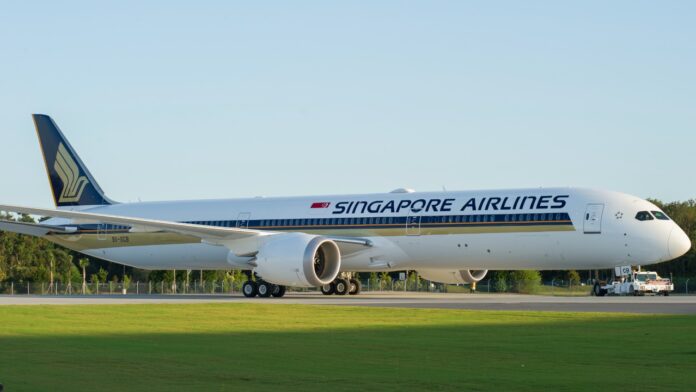 Pesawat Singapore Airlines Boeing 787-10 tahun 2022