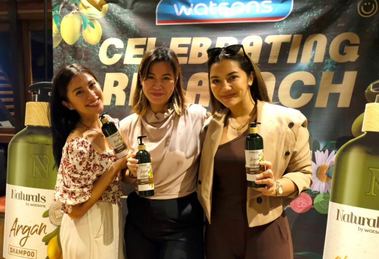 Peduli Lingkungan, Watsons Luncurkan Rangkaian Produk Berbahan Organik Dengan Packaging Dari Plastik Daur Ulang natural by watsons