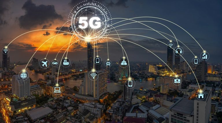 Indonesia dalam Pusaran 5G: Peluang dan Hambatan Menuju Era Dampak