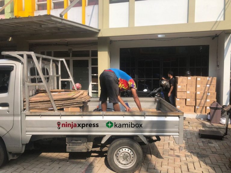ninja xpress bekerjasama dengan kamibox 2023