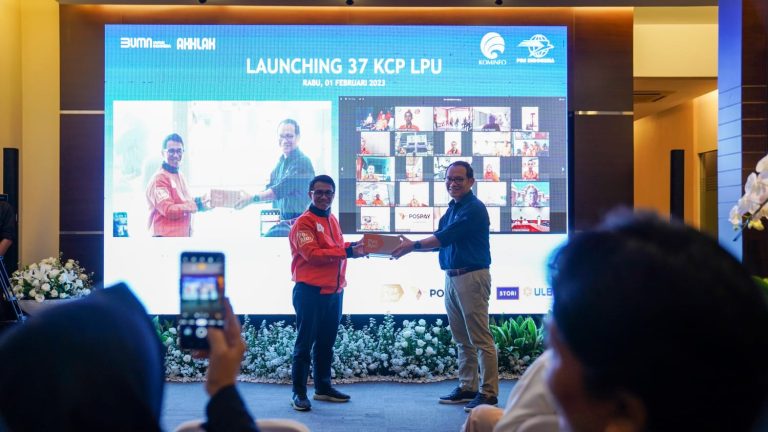 Peluncuran KCP Pos Indonesia