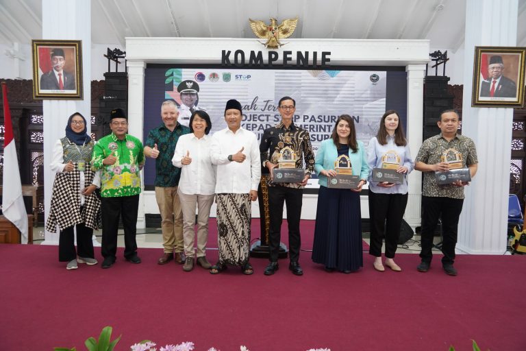 Project STOP Lakukan Serah Terima Program Kepada Pemerintah Pasuruan