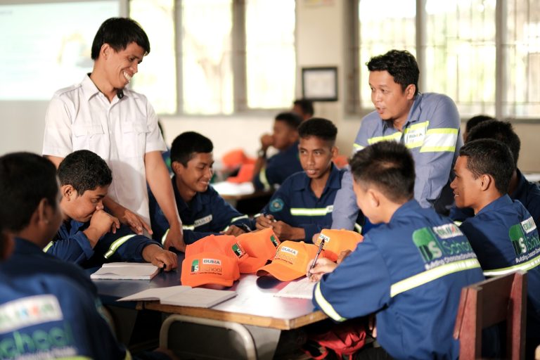 Delta Dunia Makmur Membukukan Revenue Sebesar USD1,554 Miliar 