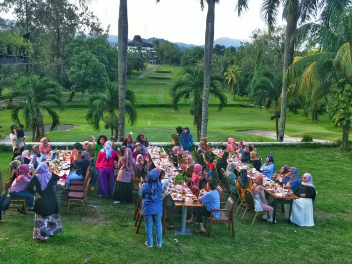Musik, Peragaan Busana Muslim hingga Menu Ala Timteng, Cara The Surosowan Sambut Ramadan