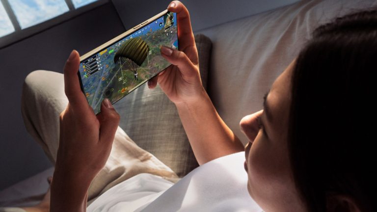 OPPO Luncurkan Reno8 5G Warna Baru dengan RAM 12GB