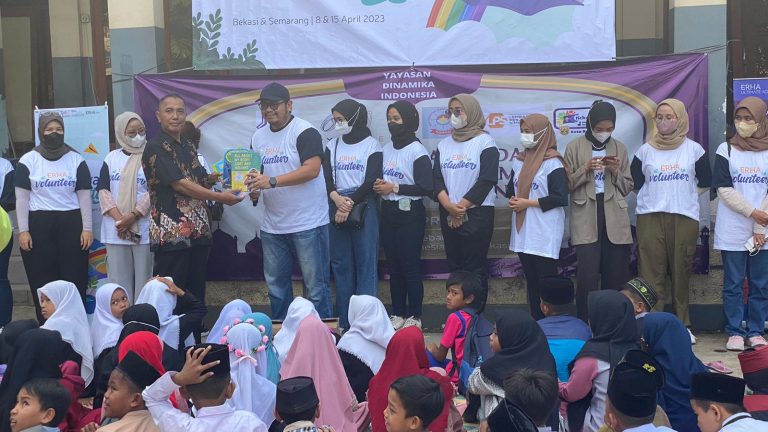 ERHA Selenggarakan Kegiatan “Berkarya Bercerita” di TPST Bantargebang