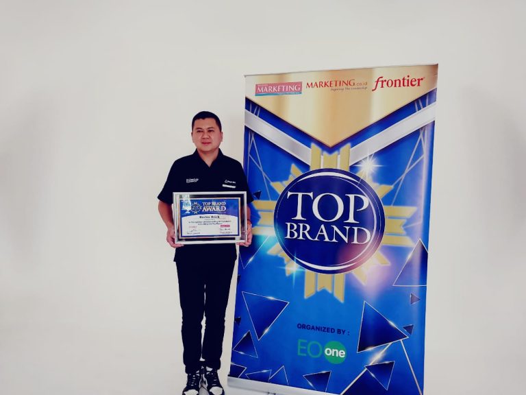 Reclea Brick Raih Top Brand Award 2023 Kategori Batu Bata