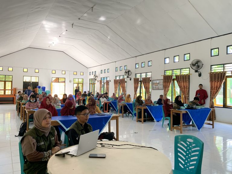 Perkuat Kolaborasi, EF Dorong Penguasaan Bahasa Inggris Pelaku Sektor Pendidikan dan Pariwasata