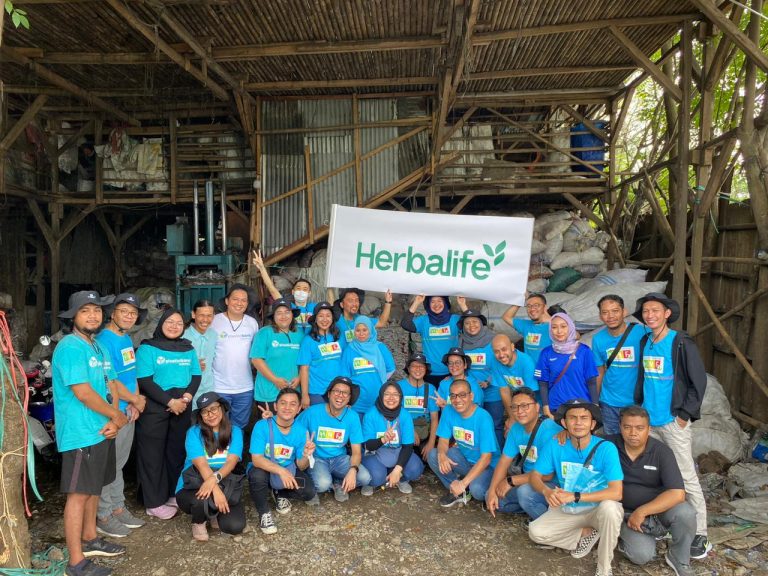 Herbalife Gelar Program “Global Month of Purpose” di 5 Kota