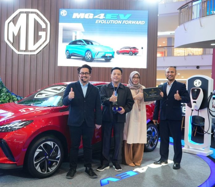MG4 EV Enviro Star