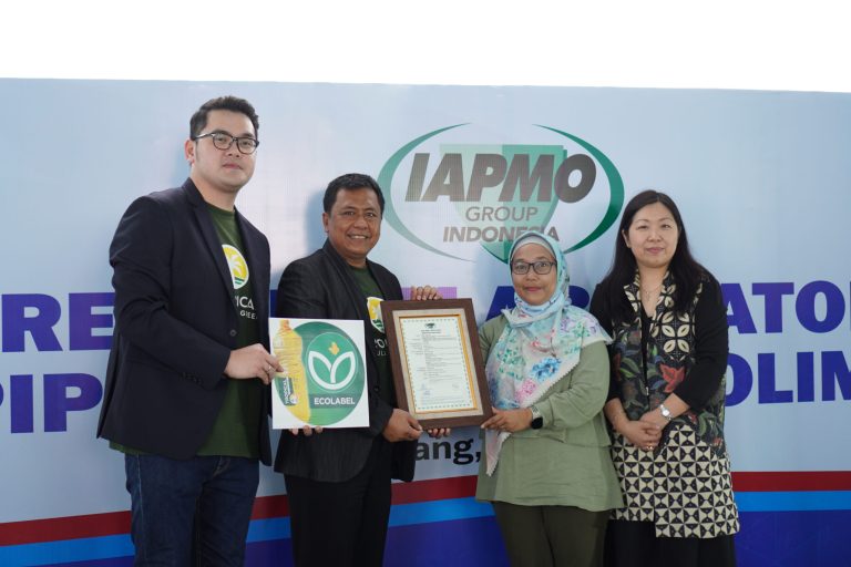 Bersertifikasi Ecolabel, Kemasan Botol Tropical Dapat Menghasilkan Produk Daur Ulang