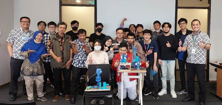 Keren! Mahasiswa Sampoerna University Ciptakan Mesin Eco-Pounding