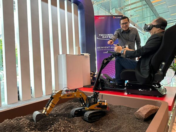 Gelar “Technology Days 2023”, XL Axiata Dorong Industri dan Akademisi Berkolaborasi