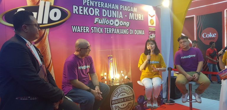 Diluncurkan di PRJ, Fullo Raih Rekor MURI sebagai Stick Terpanjang di Dunia 