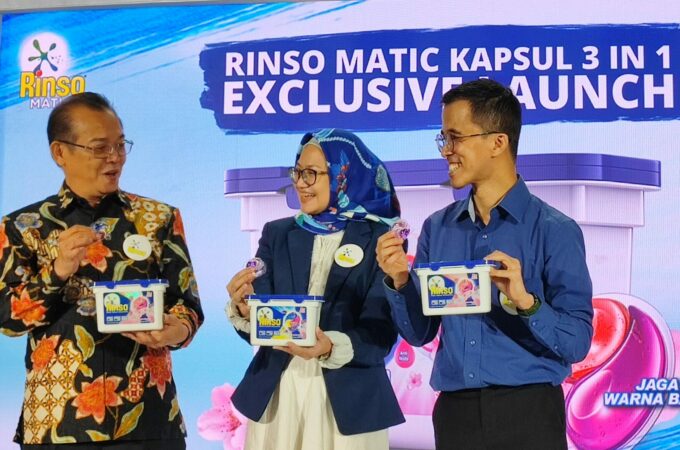 Jadi Pilihan Ibu Indonesia Puluhan Tahun, Rinso Hadirkan Inovasi Dalam Rinso Matic Kapsul 3 in 1