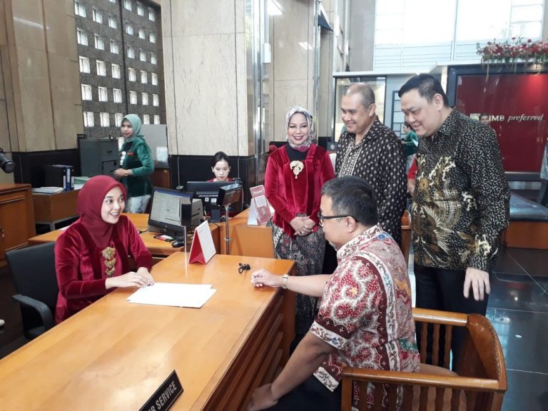 CIMB Niaga Apresiasi Nasabah di Harpelnas 2023.