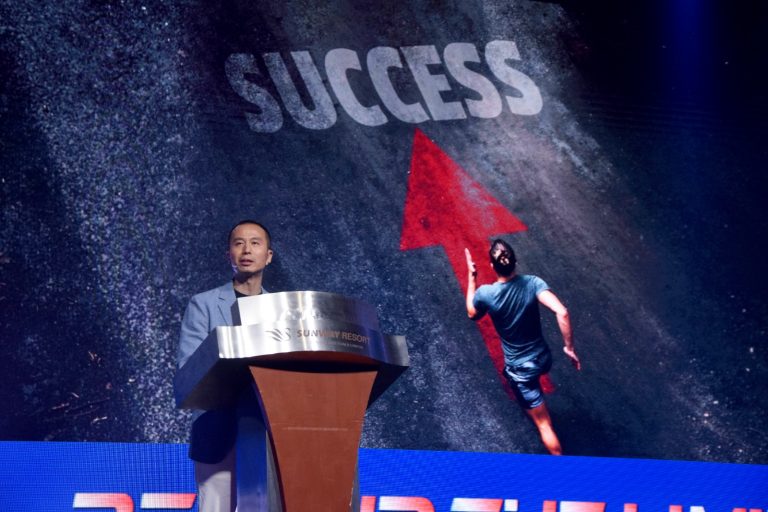 GREE terus meningkatkan daya saingan di pasar Indonesia dengan merilis produk-produk unggulan terbaru sekaligus mengenalkan Titi Kamal sebagai Product Ambassador