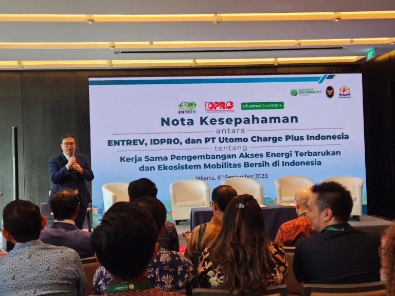 Utomo Charge+ Dukung Upaya Dekarbonisasi Industri Data Center