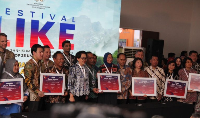 Sinar Sosro & Tetra Pak Luncurkan Kampanye “DAURI – Daur Untuk Negeri”
