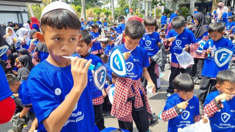 Bakti Sosial Formula Jangkau 15 Ribu Pelajar Sekolah Dasar