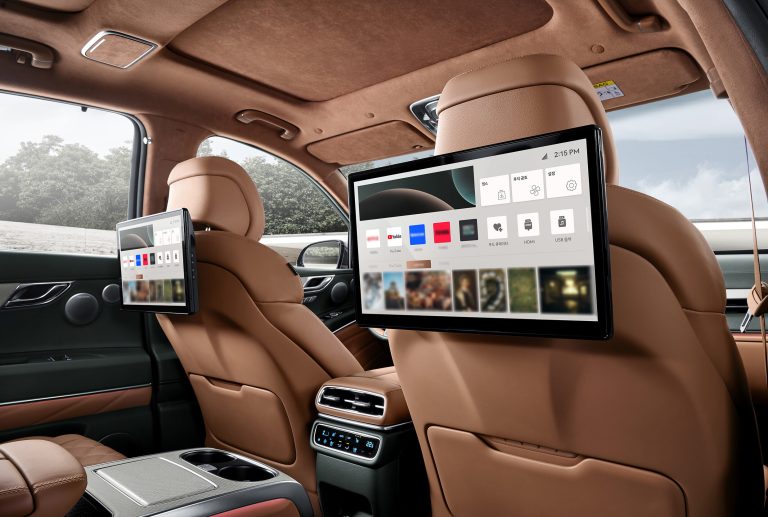 Berikan Pengalaman Infotainment, LG Jalin Kemitraan dengan Hyundai Motor Group dan YouTube
