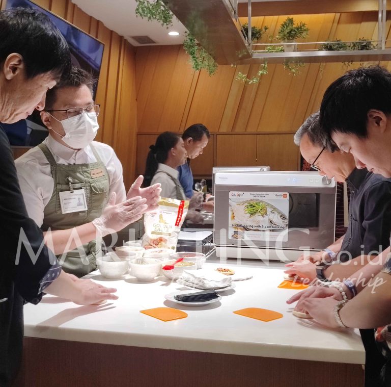 Panasonic Luncurkan Oven Dengan Desain Seperti Kubus