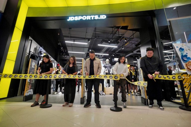 peresmian JD sports semarang 2023