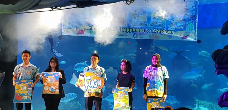 Lakukan Relaunching, OOPS FUGU & FRIENDS Ajak Anak-anak RHI Bermain di Jakarta Aquarium