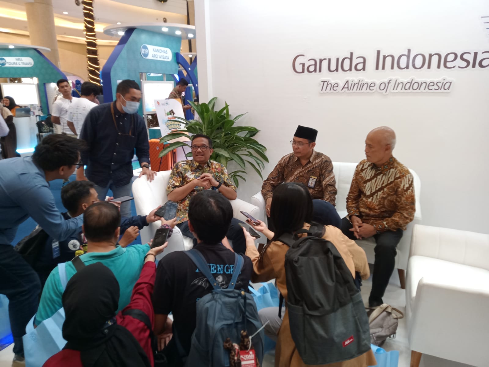 Ade Susardi Direktur Layanan dan Niaga Garuda Indonesia