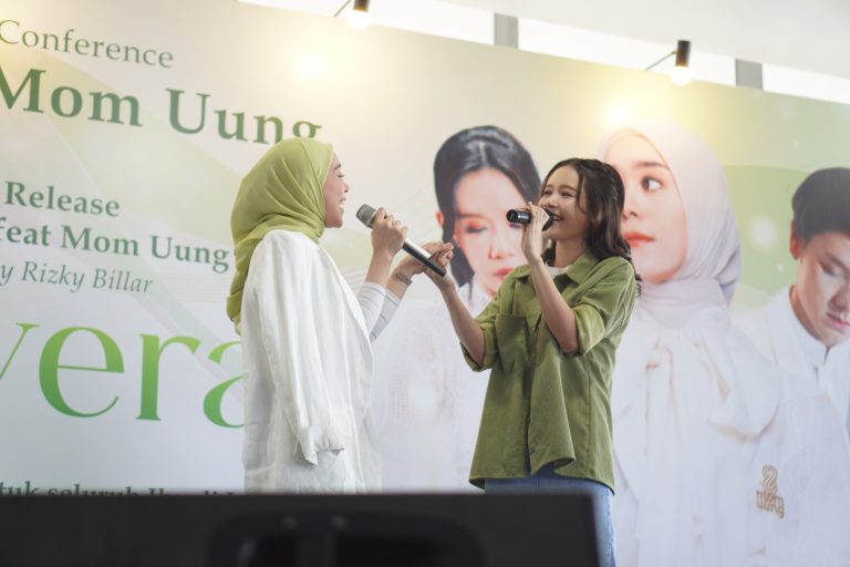 Hari Ibu 2023, Mom Uung , Lesti Billar , Lagu Menyerah