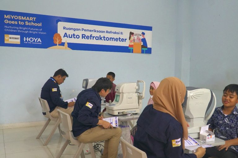 MiYOSMART Goes to School: Deteksi Dini Myopia pada Anak Usia Sekolah