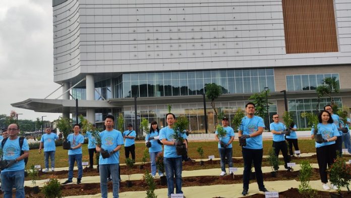 aeon dan living world