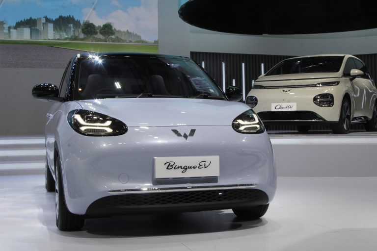 BinguoEV, Mobil Listrik Retro Yang Bisa Tempuh Jarak 410 Km