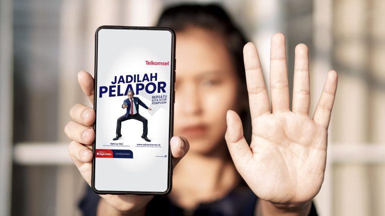 Penipuan online
