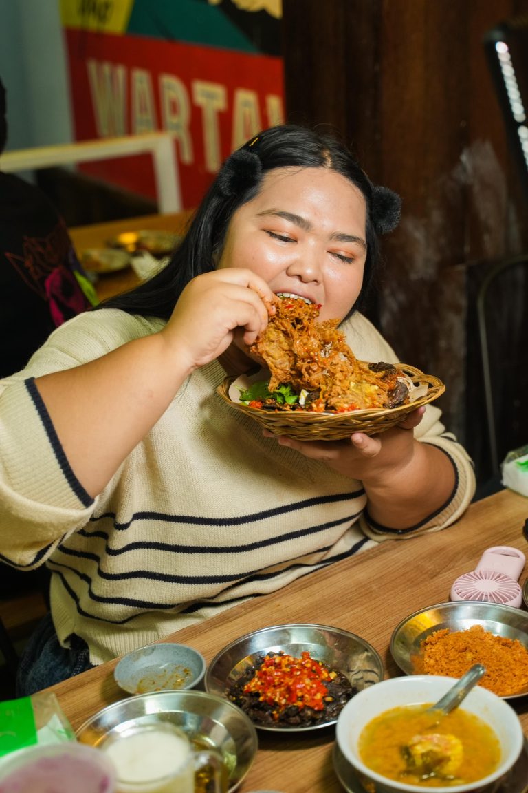 Ramsikan Pasar Kuliner Indonesia, Ini Menu Andalan Ayam Cap Nikmat