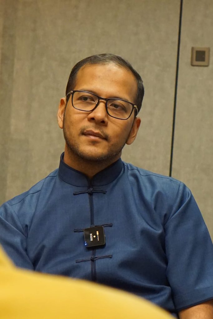 Konsultan Feng Shui, Rezza Anggara