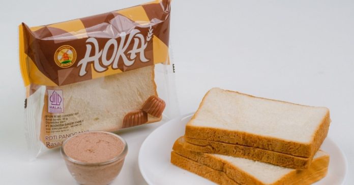 Roti Aoka dan Roti Okko, sempat menjadi desas-desus warganet yang membicarakan soal adanya bahan kosmetik dalam roti.