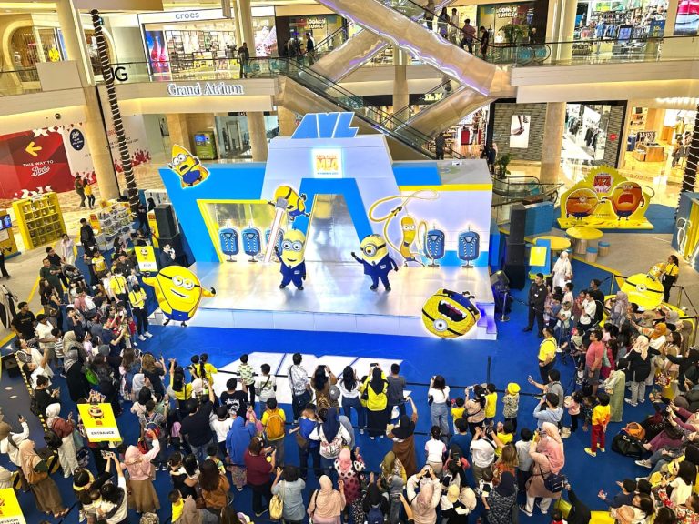 Manfaatkan Libur Sekolah dengan Bermain di Booth McD Despicable Me 4 di Kokas