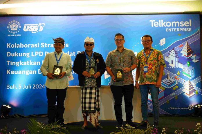Sinergi Telkomsel, PT USSI, dan LPD_3 Sinergi Telkomsel, PT USSI, dan LPD