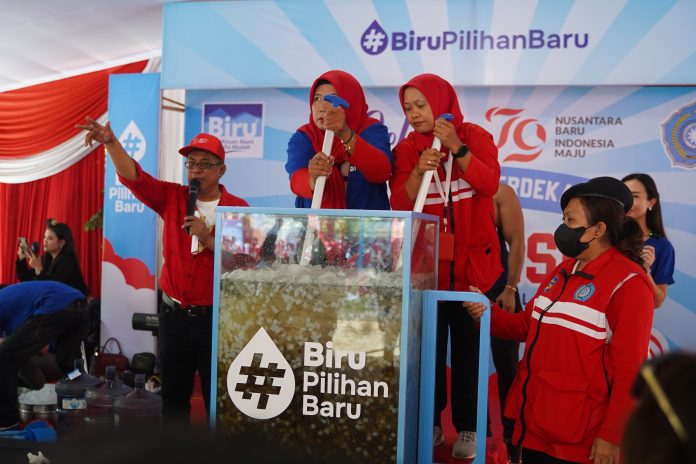 Air Minum Biru