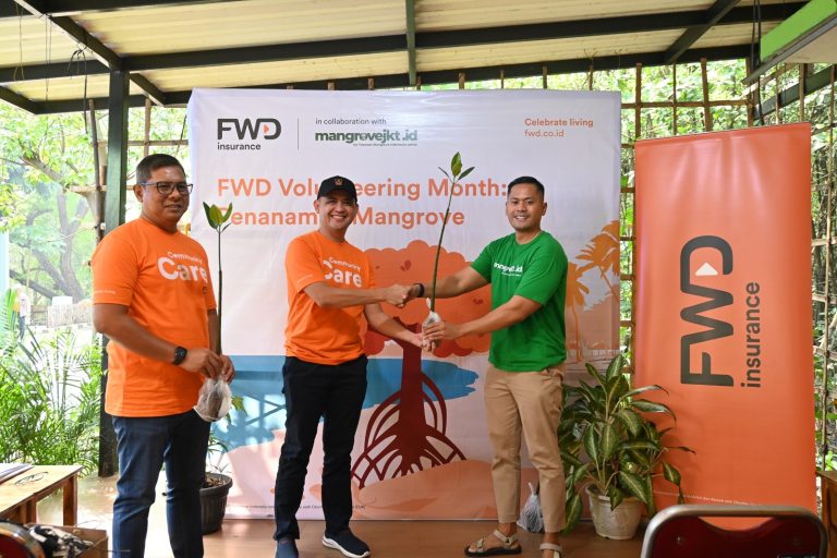 FWD Insurance Hadirkan Program Volunteering Month