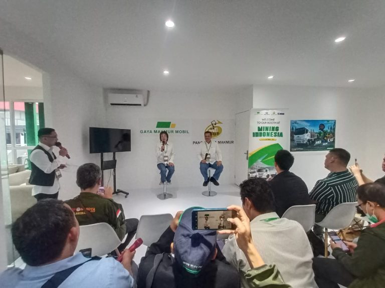 Gaya Makmur Mobil dan Panca Mega Makmur Luncurkan Truk Listrik Terbaru di Indonesia Mining 2024
