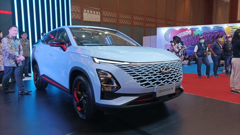 OMODA E5