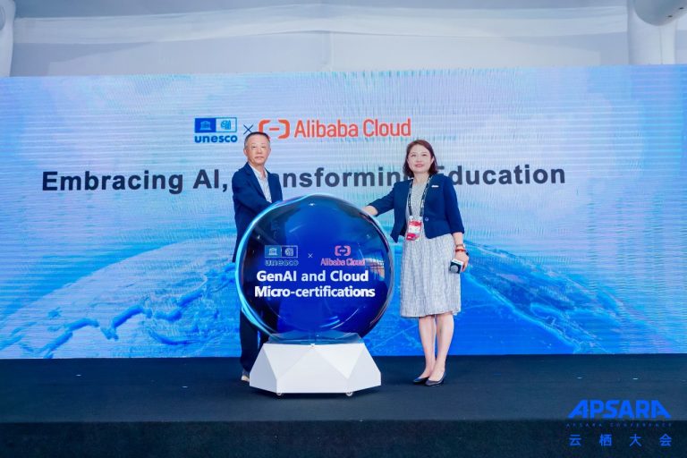 Alibaba Cloud Umumkan Kemitraan Strategis Bersama di Apsara Conference 2024