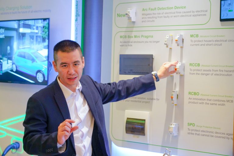 Schneider Electric Dorong Pertumbuhan Berkelanjutan dan Dekarbonisasi di Innovation Day Jakarta 2024