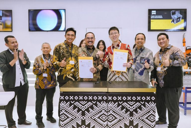 Huawei Percepat Laju Sinergi Menuju Transformasi Digital dan Transisi Energi Terbarukan