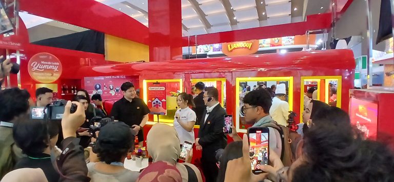 Dekatkan Diri dengan Konsumen, Lee Kum Kee Hadir di SIAL Interfood 2024