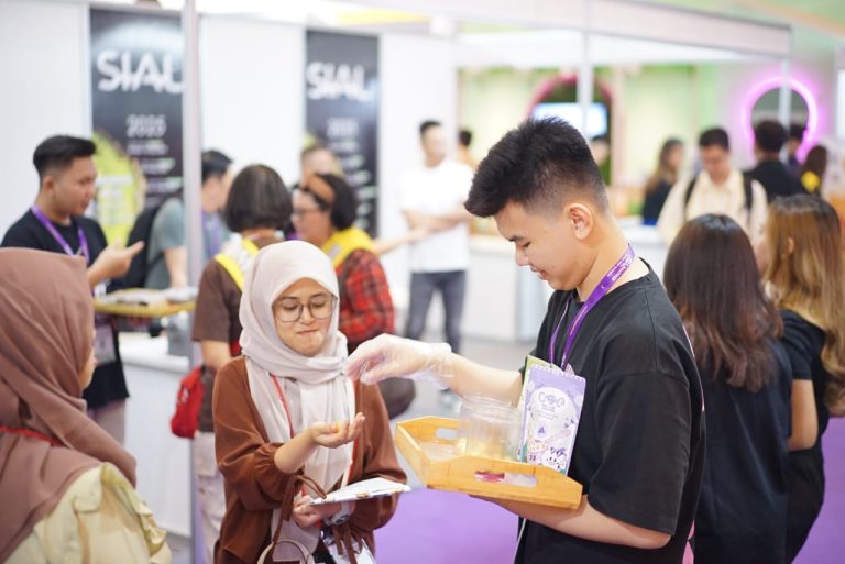 Gebrakan 7 Brand Produk F&B Mahasiswa di Pameran Internasional