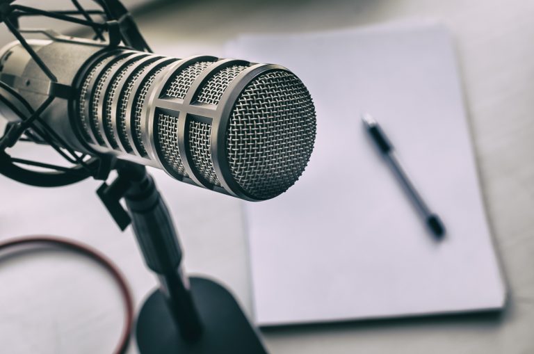 Kebiasaan Pendengar Podcast Indonesia, Konten kreator dan Brand Harus Tahu!