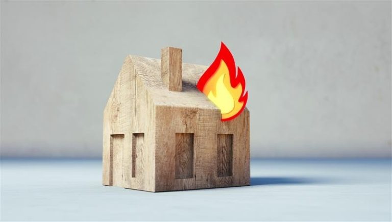 Allianz Utama Berikan Tips Menghitung Premi Asuransi untuk Perlindungan Rumah dari Risiko Kebakaran